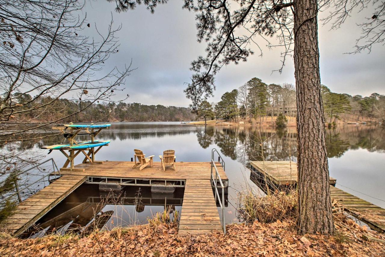 Renovated Lakefront Escape With Private Dock And Deck! Белла-Виста Экстерьер фото