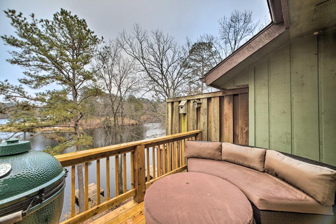 Renovated Lakefront Escape With Private Dock And Deck! Белла-Виста Экстерьер фото