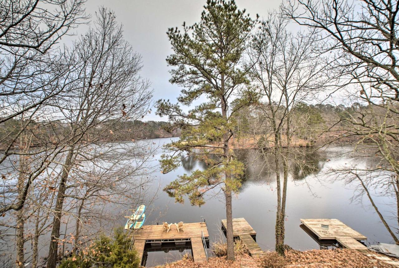 Renovated Lakefront Escape With Private Dock And Deck! Белла-Виста Экстерьер фото